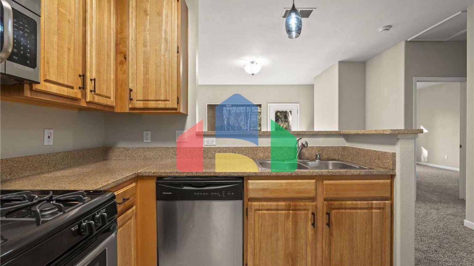 Residential - Condo/Apartment - Reno, Nevada, United States - United States