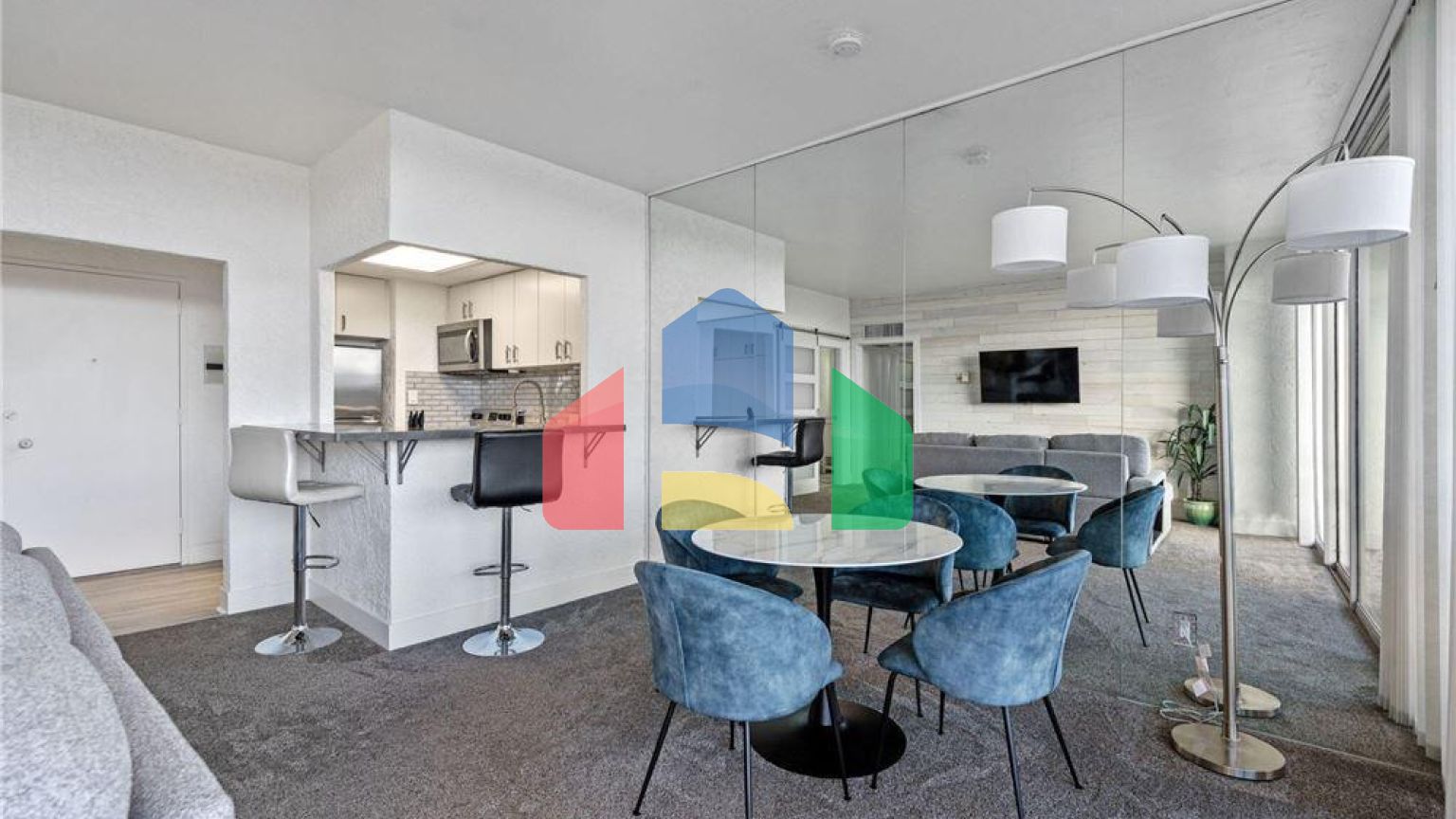 Residential - Condo/Apartment - Reno, Nevada, United States - United States