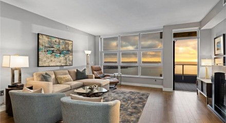 Residential - Condo/Apartment - San Diego, California, United States - United States