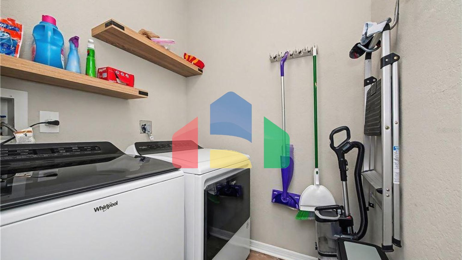 Residential - Condo/Apartment - Sarasota, Florida, United States - United States