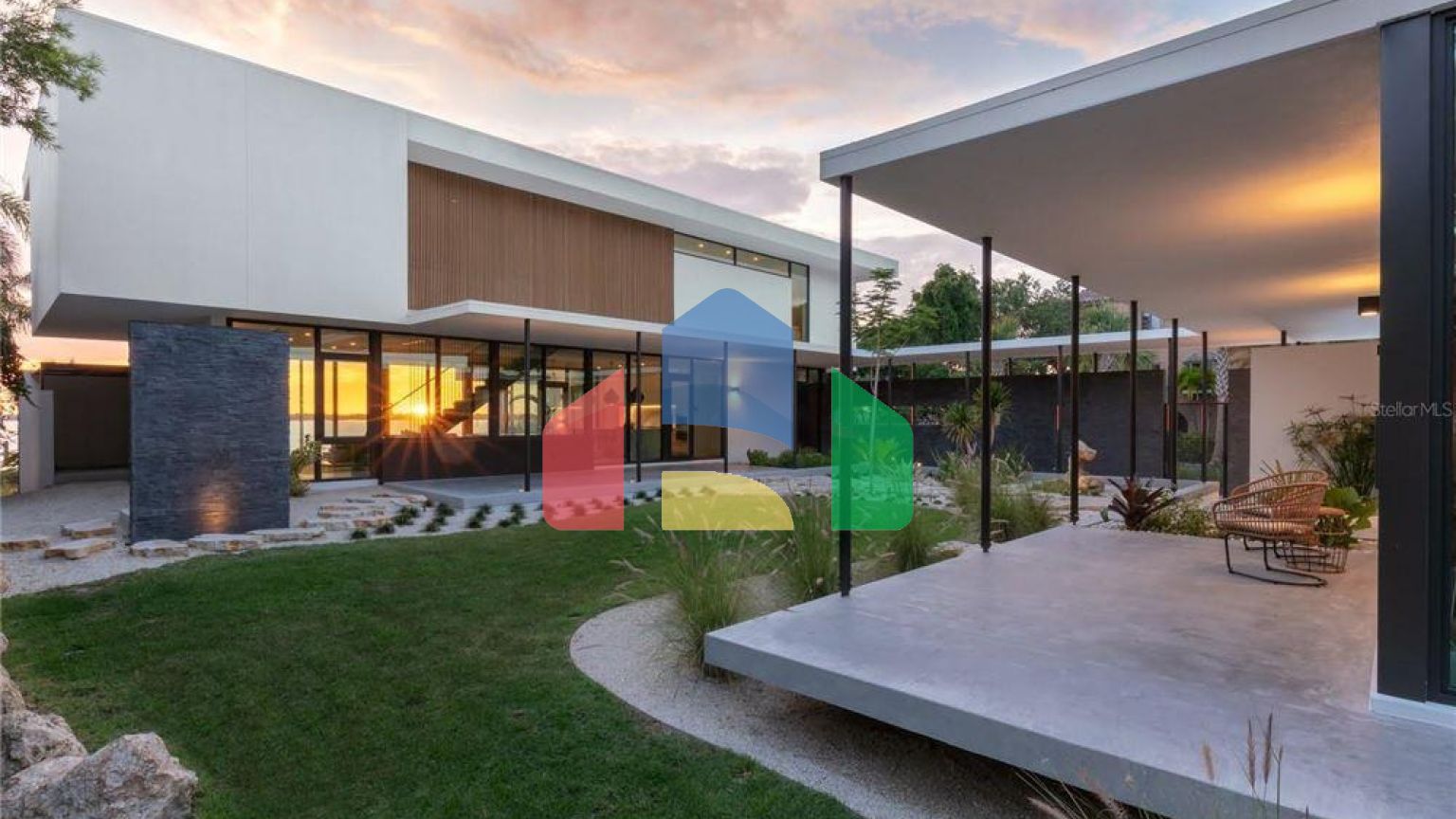 Residential - Single Family Home - Sarasota, Florida, United States - United States