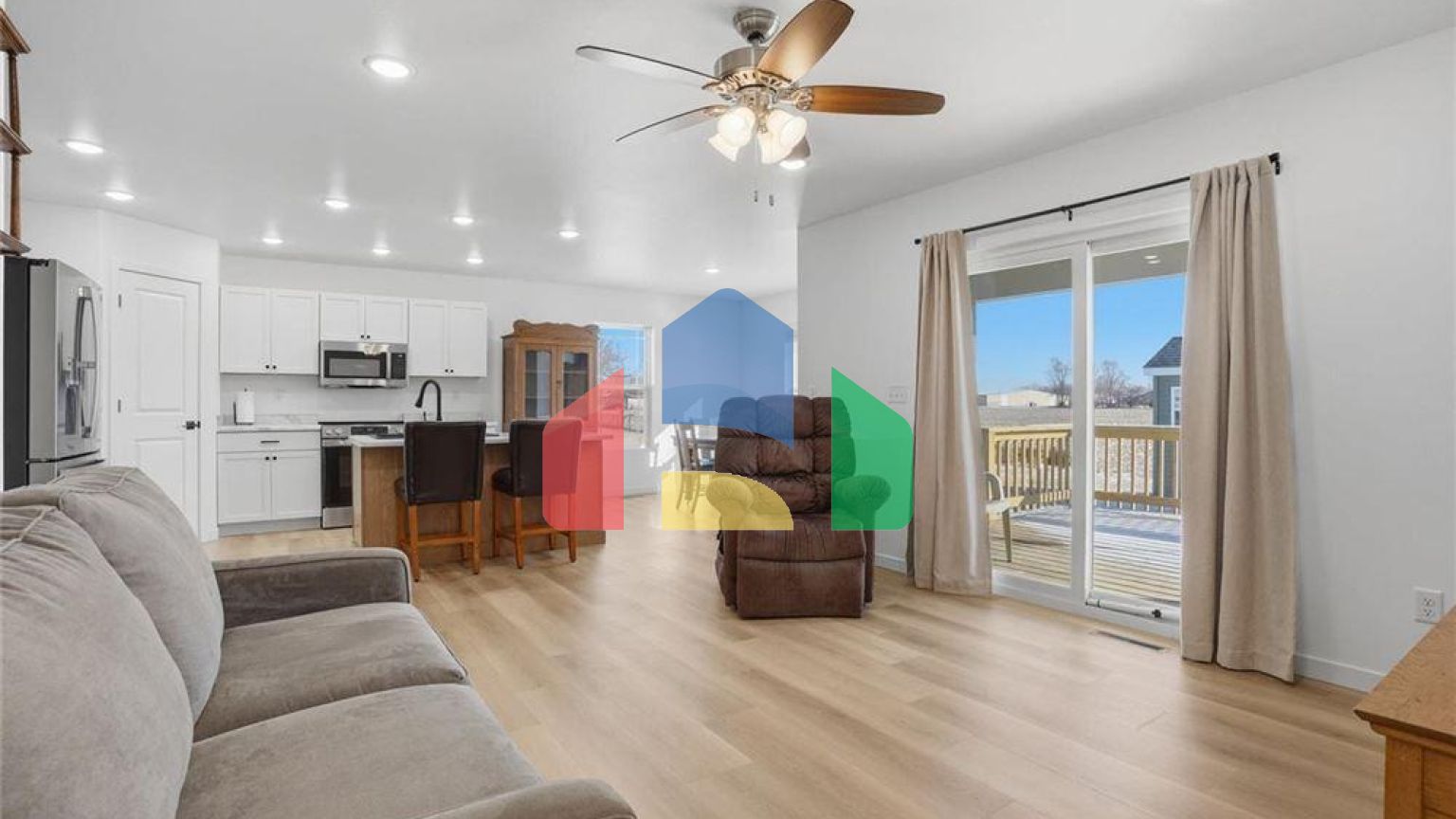 Residential - Single Family Home - Washington, Iowa, United States - United States