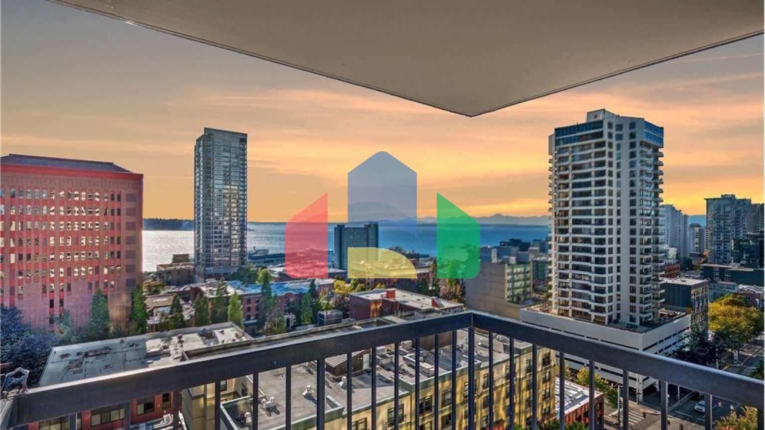 Residential - Condo/Apartment - Seattle, Washington, United States - United States