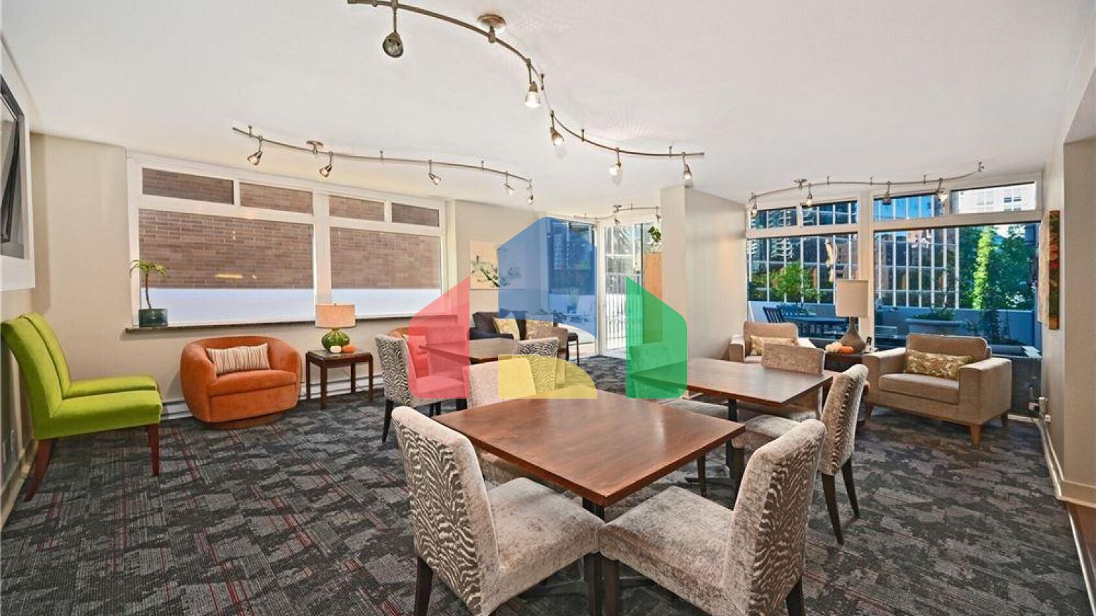 Residential - Condo/Apartment - Seattle, Washington, United States - United States