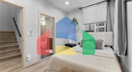 Residential - Condo/Apartment - Seattle, Washington, United States - United States