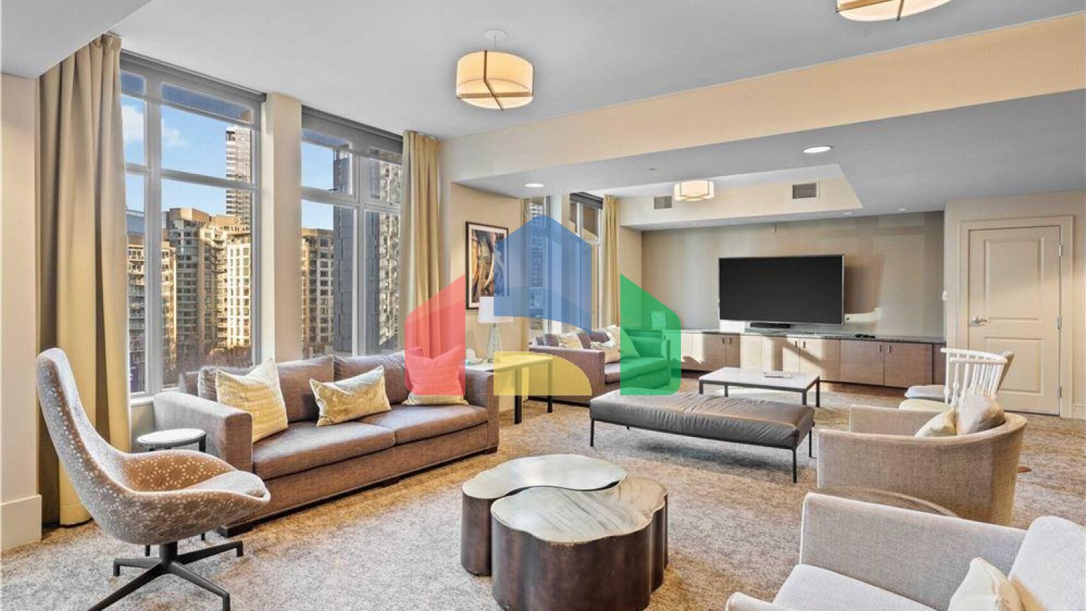 Residential - Condo/Apartment - Seattle, Washington, United States - United States