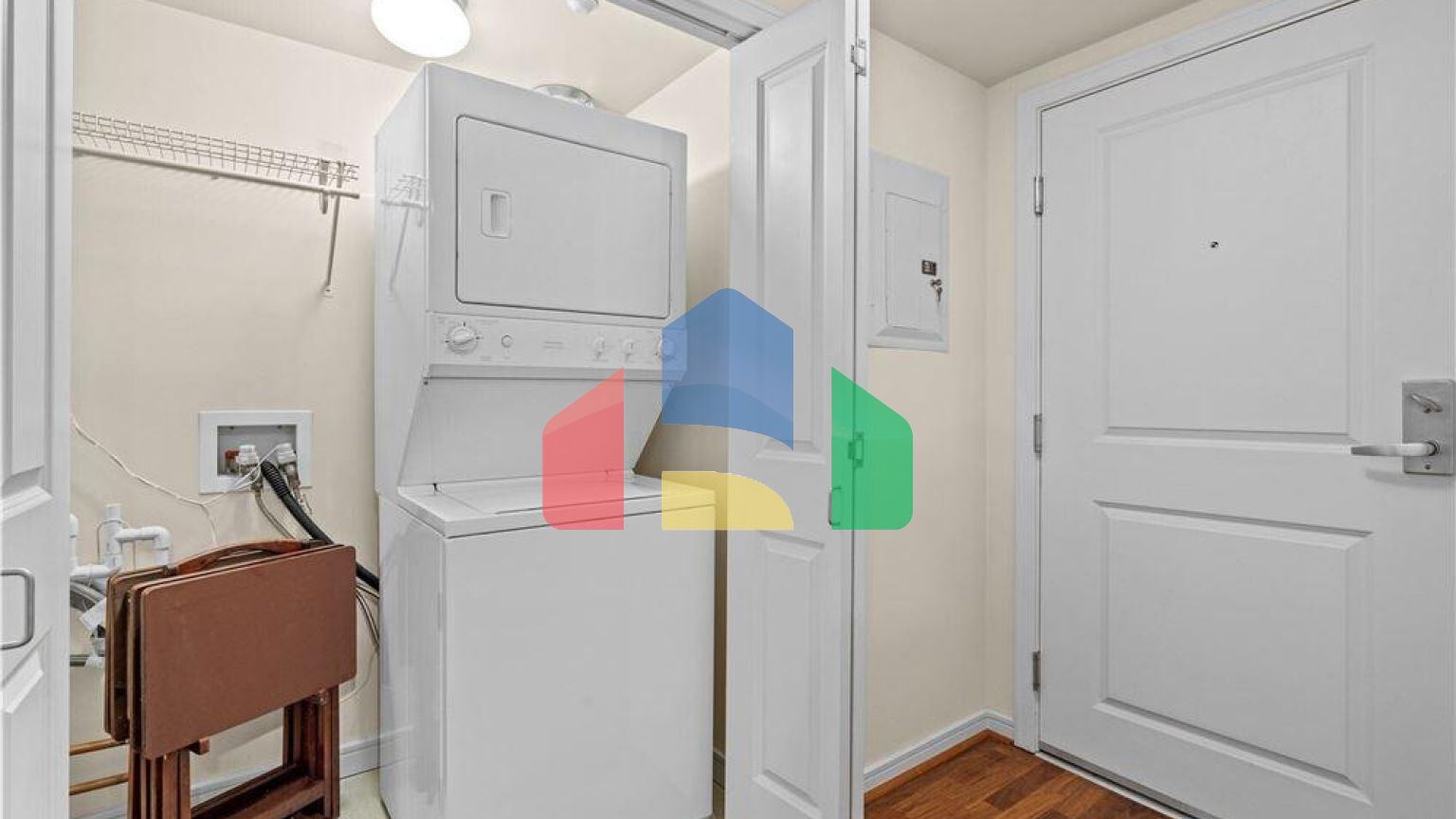 Residential - Condo/Apartment - Seattle, Washington, United States - United States