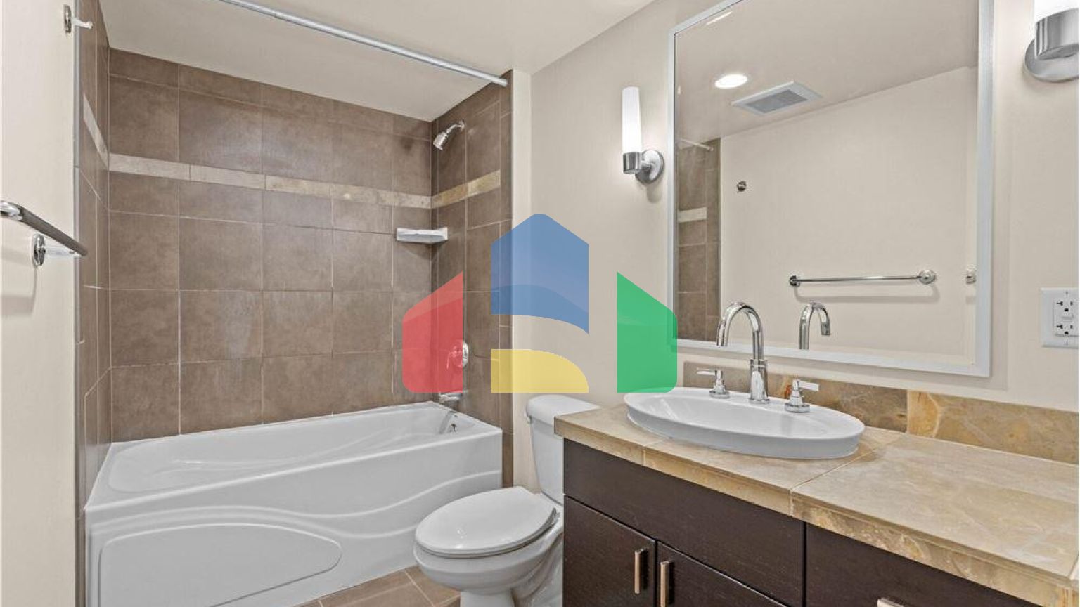 Residential - Condo/Apartment - Seattle, Washington, United States - United States