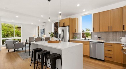 Residential - Single Family Home - Seattle, Washington, United States - United States