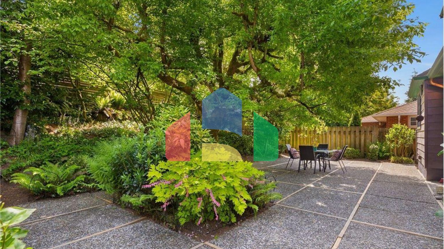 Residential - Single Family Home - Seattle, Washington, United States - United States