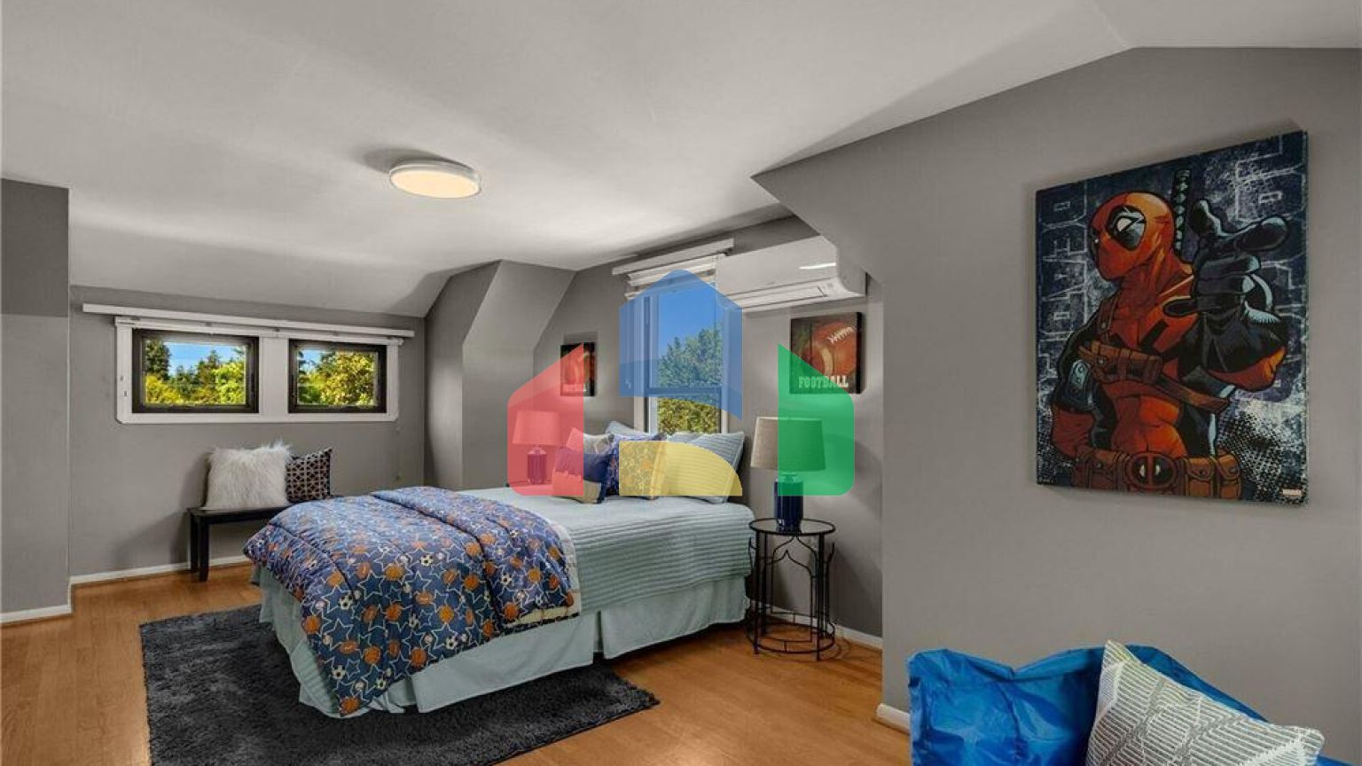 Residential - Single Family Home - Seattle, Washington, United States - United States