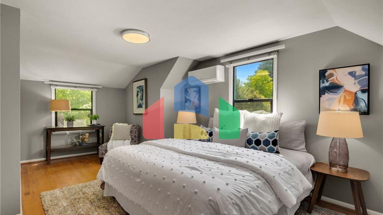 Residential - Single Family Home - Seattle, Washington, United States - United States