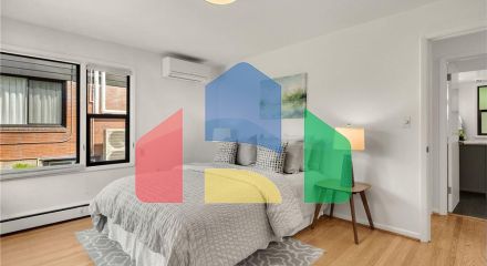 Residential - Single Family Home - Seattle, Washington, United States - United States