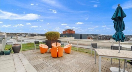 Residential - Condo/Apartment - Seattle, Washington, United States - United States