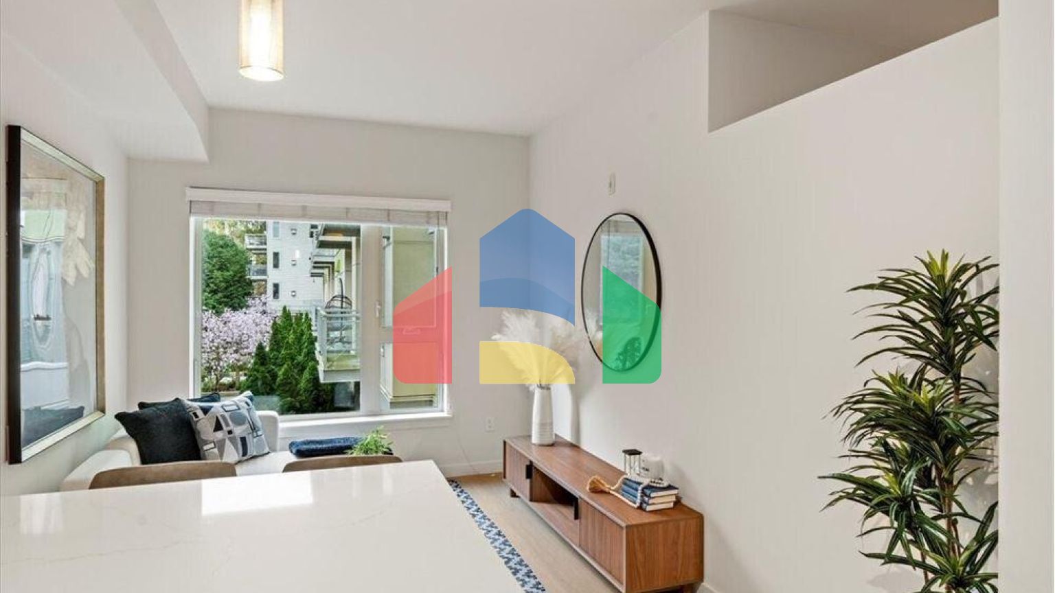 Residential - Condo/Apartment - Seattle, Washington, United States - United States