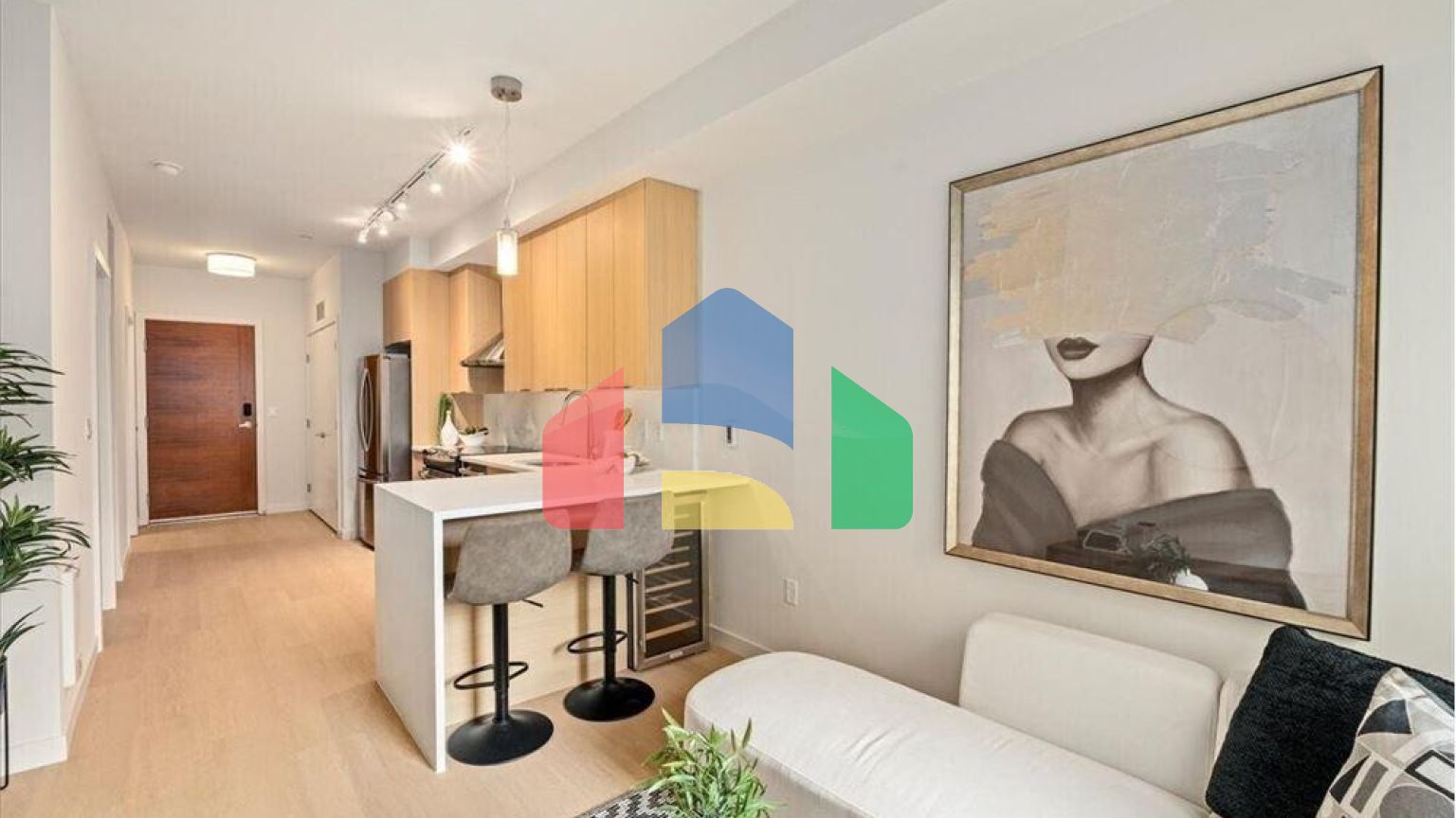 Residential - Condo/Apartment - Seattle, Washington, United States - United States