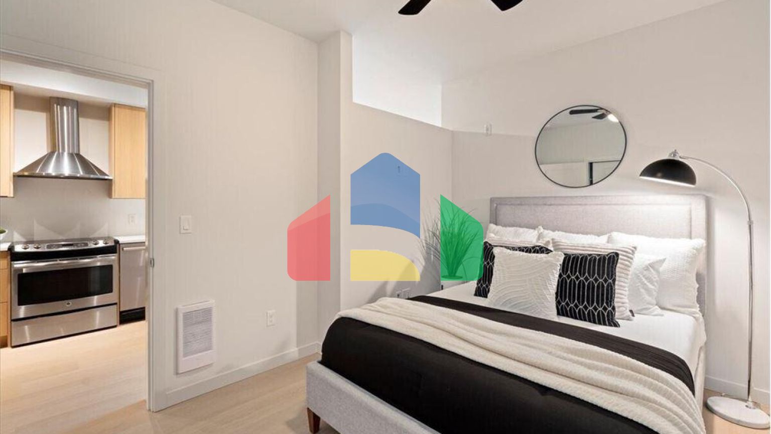 Residential - Condo/Apartment - Seattle, Washington, United States - United States