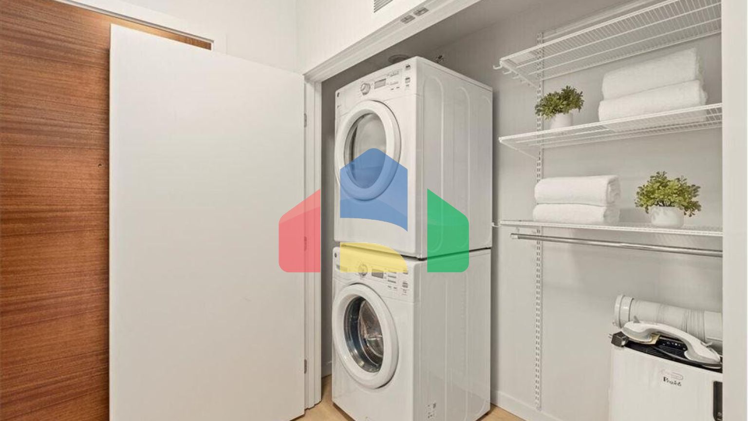 Residential - Condo/Apartment - Seattle, Washington, United States - United States