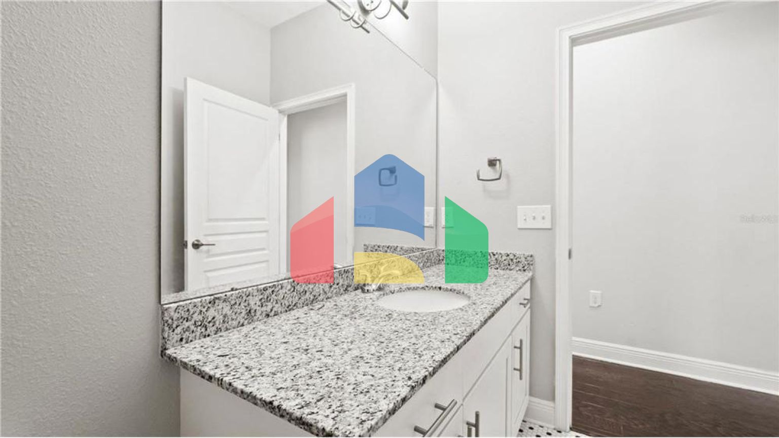 Residential - Single Family Home - Tampa, Florida, United States - United States