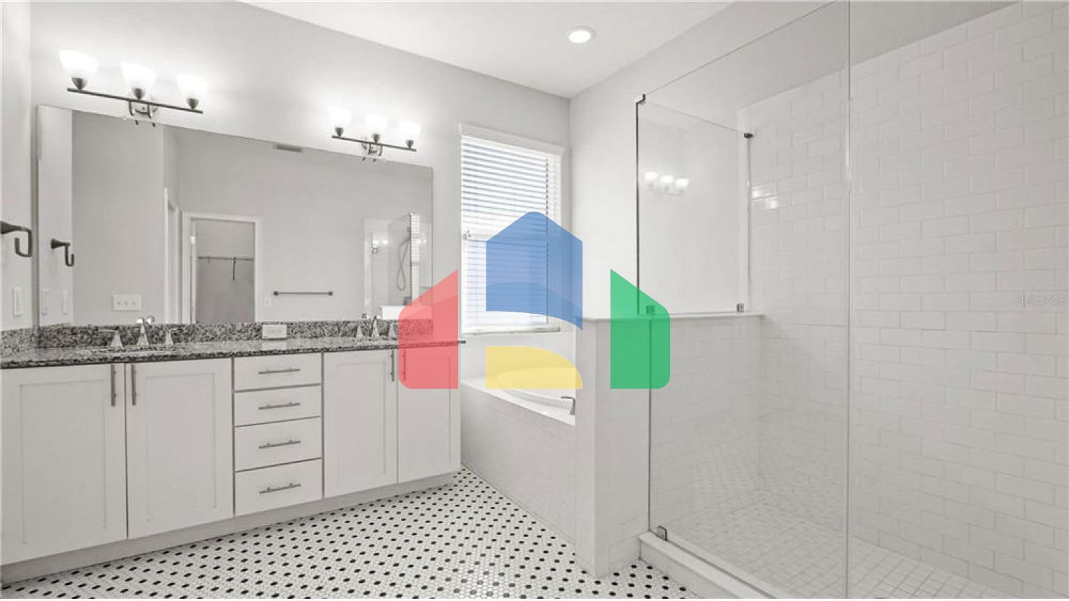 Residential - Single Family Home - Tampa, Florida, United States - United States