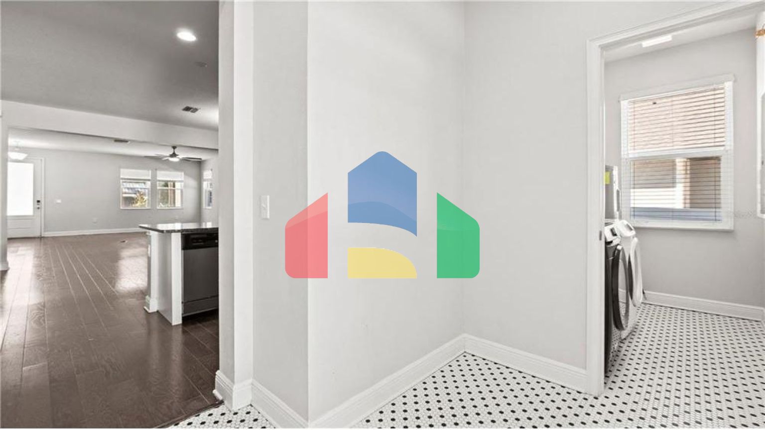 Residential - Single Family Home - Tampa, Florida, United States - United States