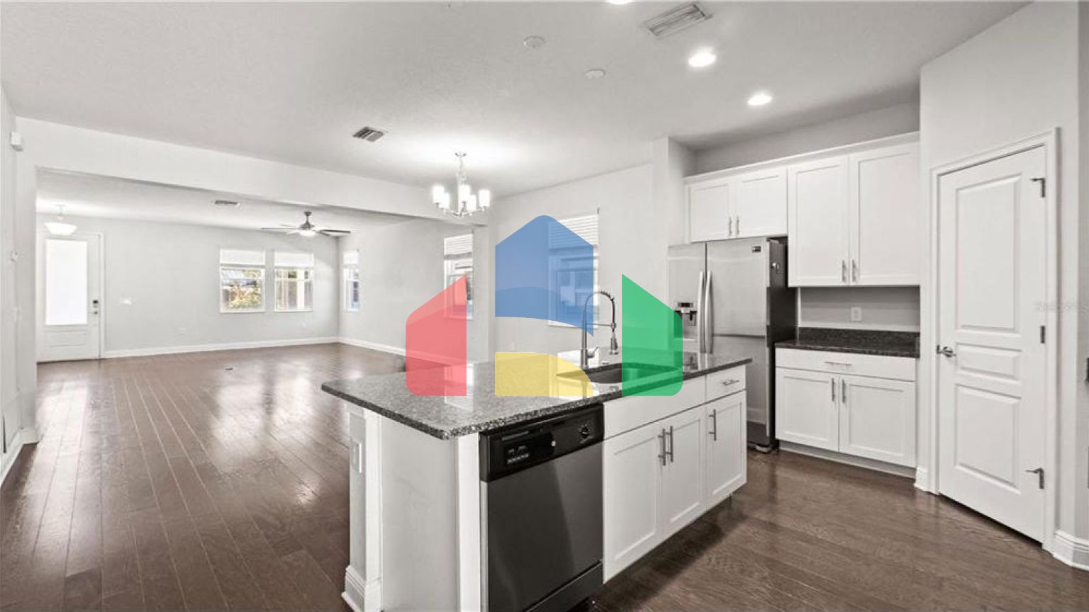 Residential - Single Family Home - Tampa, Florida, United States - United States