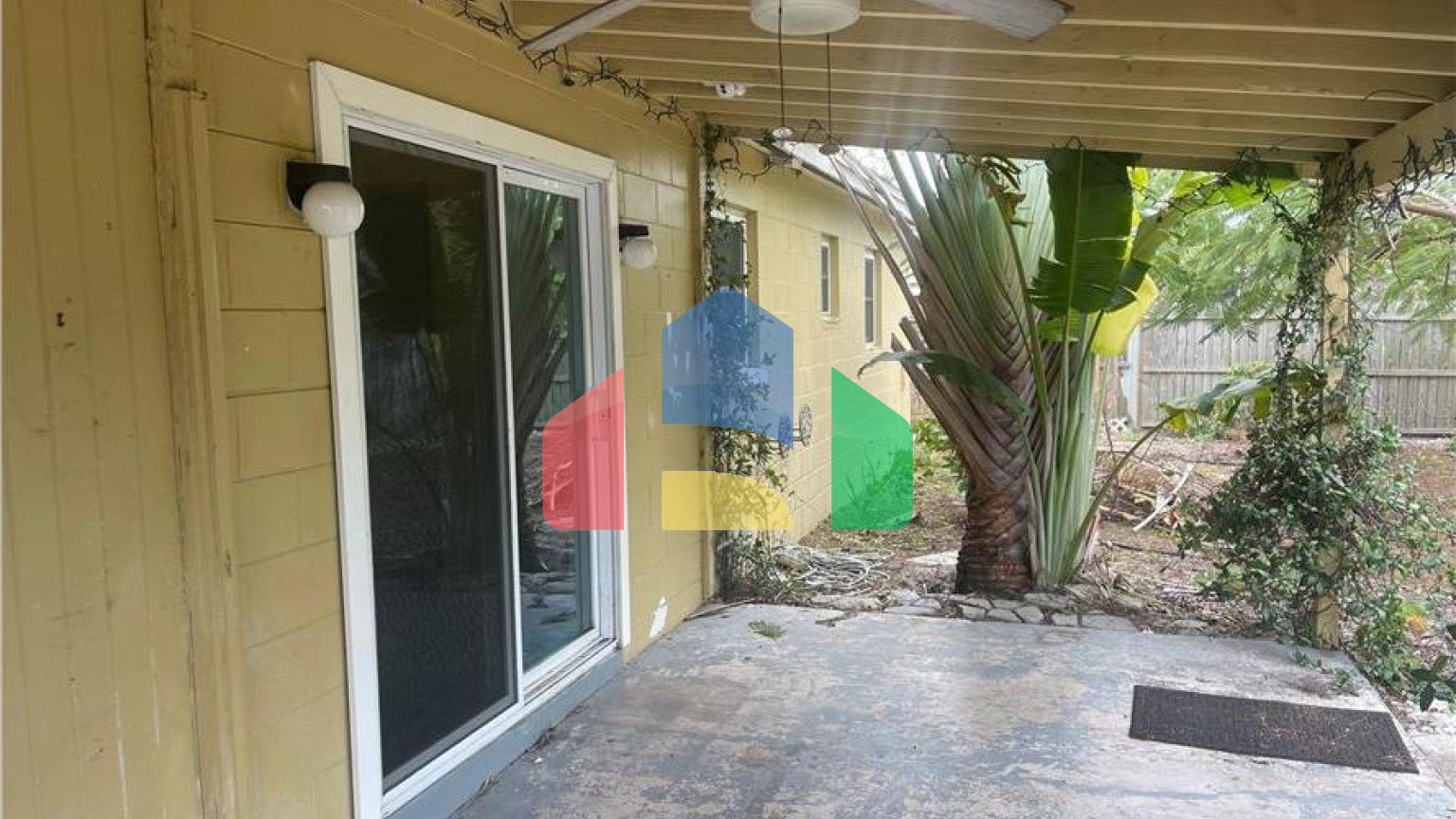 Residential - Single Family Home - Tampa, Florida, United States - United States