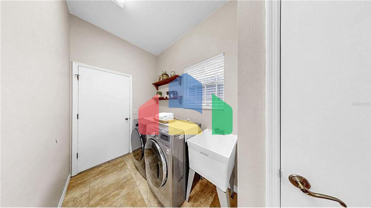 Residential - Single Family Home - Tampa, Florida, United States - United States