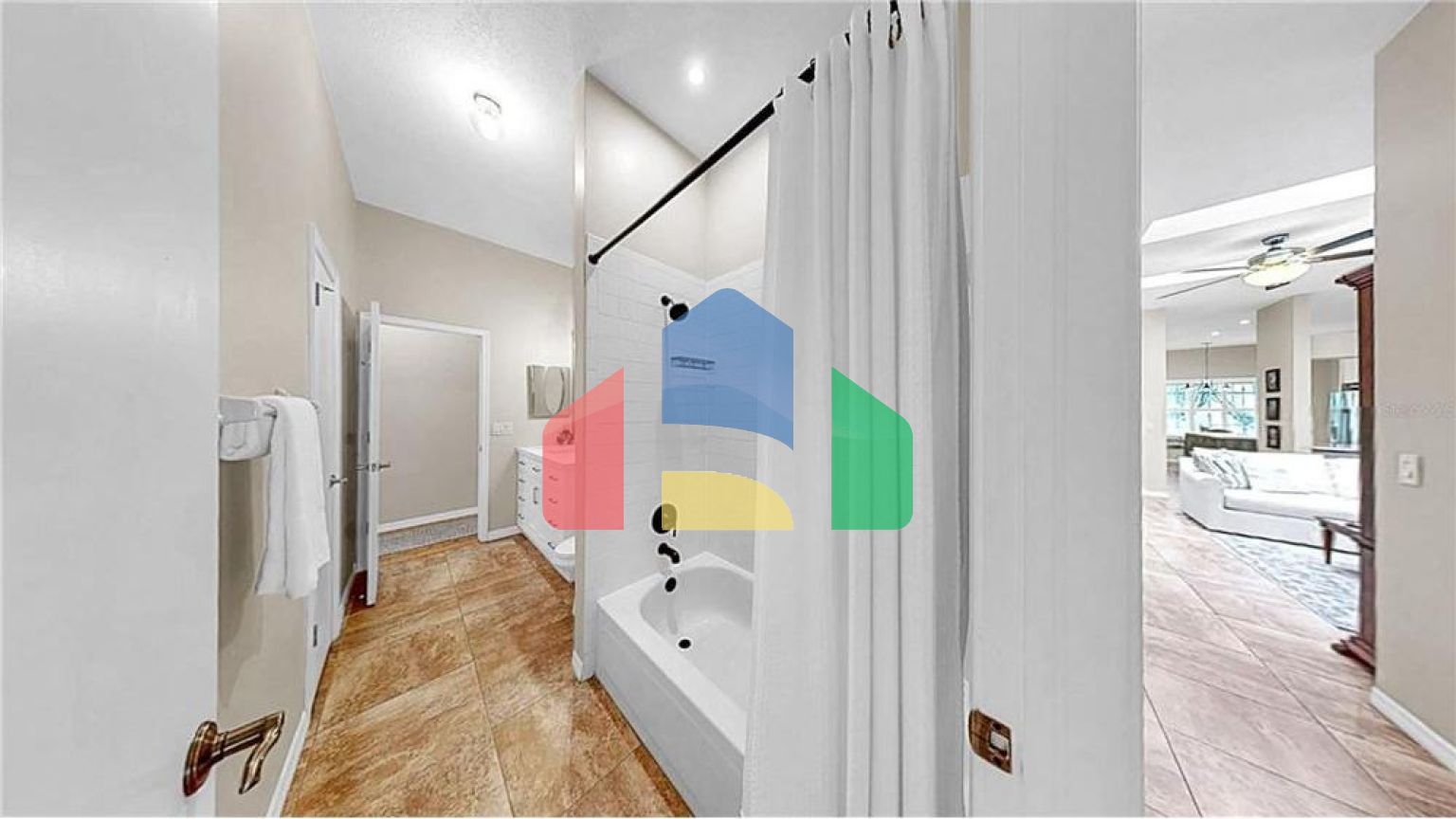 Residential - Single Family Home - Tampa, Florida, United States - United States