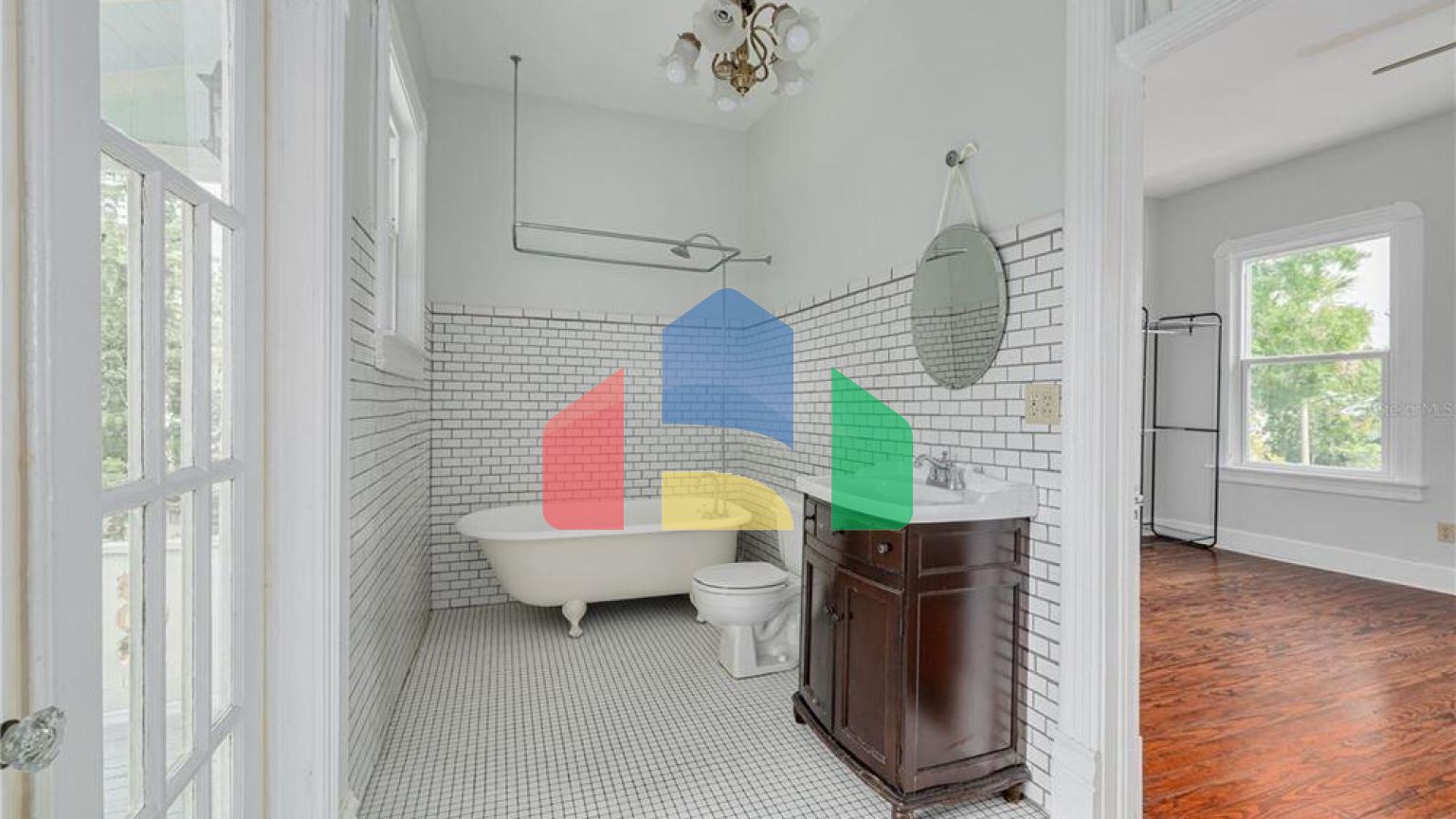 Residential - Single Family Home - Tampa, Florida, United States - United States