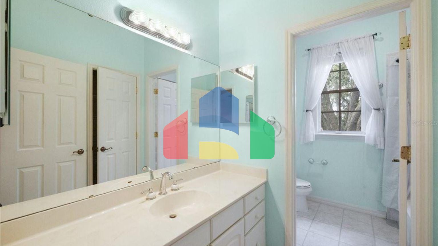 Residential - Single Family Home - Tampa, Florida, United States - United States