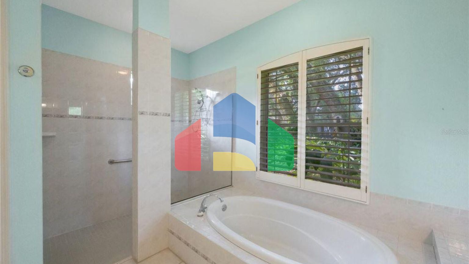 Residential - Single Family Home - Tampa, Florida, United States - United States