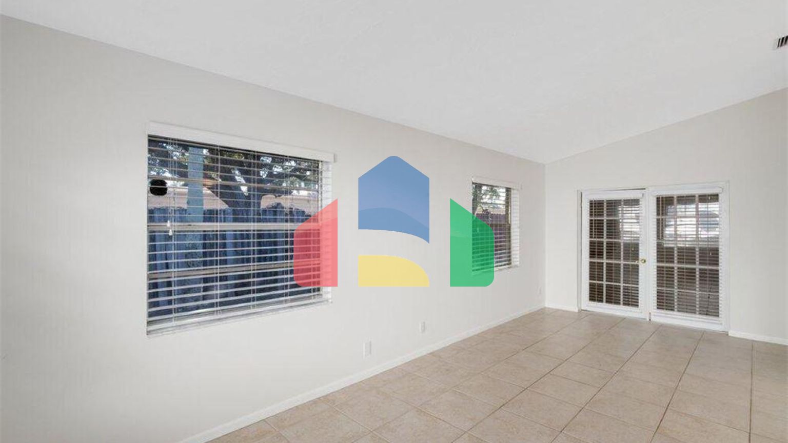 Residential - Single Family Home - West Palm Beach, Florida, United States - United States