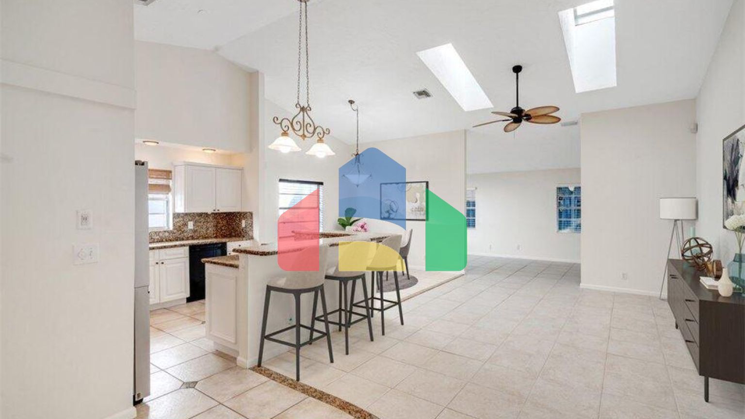 Residential - Single Family Home - West Palm Beach, Florida, United States - United States