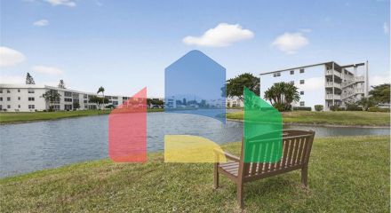 Residential - Condo/Apartment - West Palm Beach, Florida, United States - United States