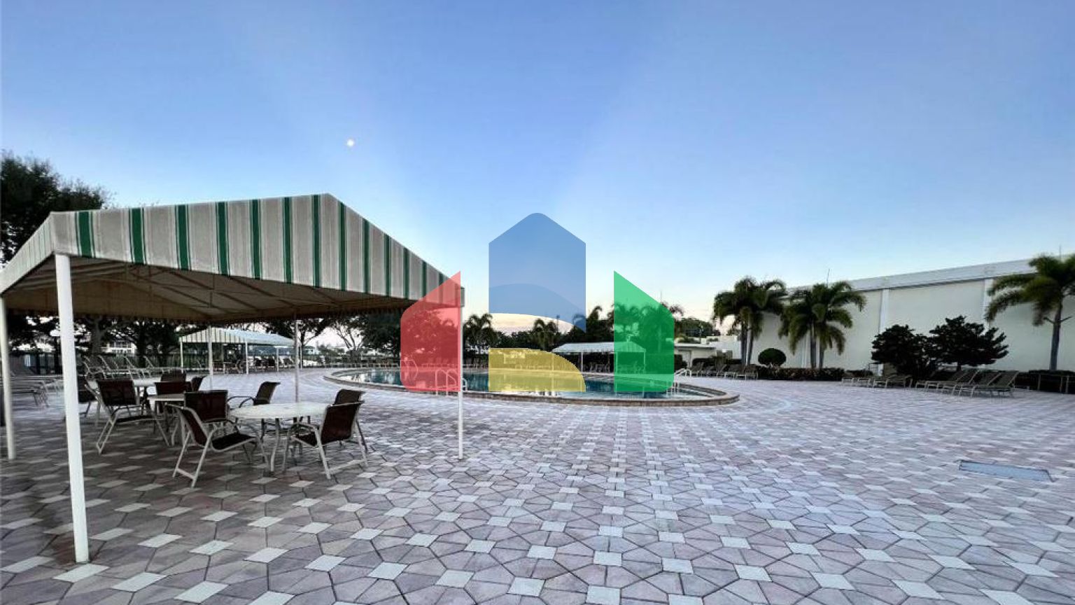 Residential - Condo/Apartment - West Palm Beach, Florida, United States - United States