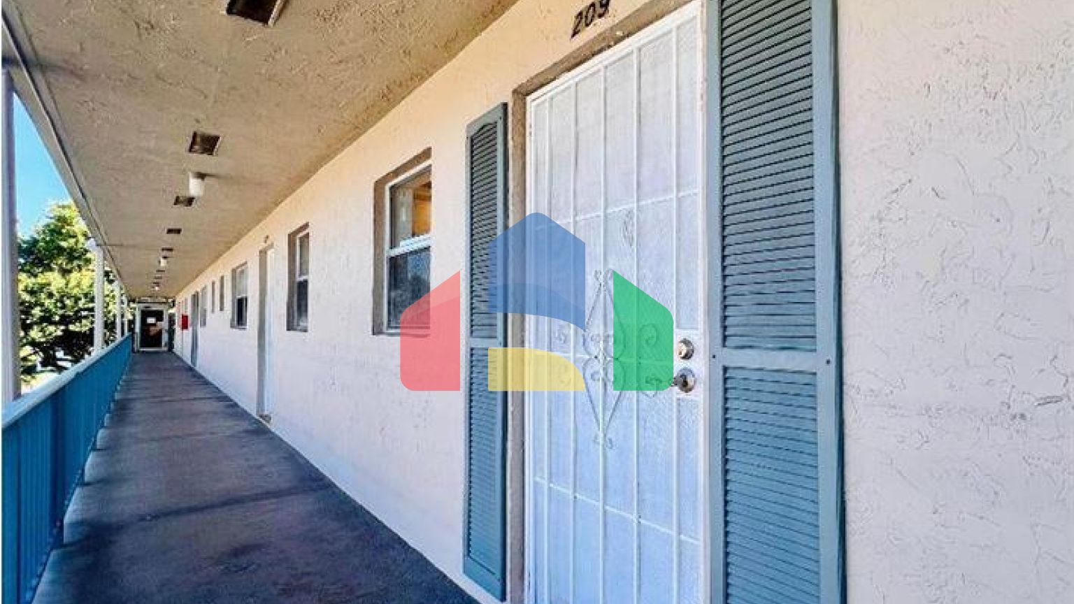 Residential - Condo/Apartment - West Palm Beach, Florida, United States - United States