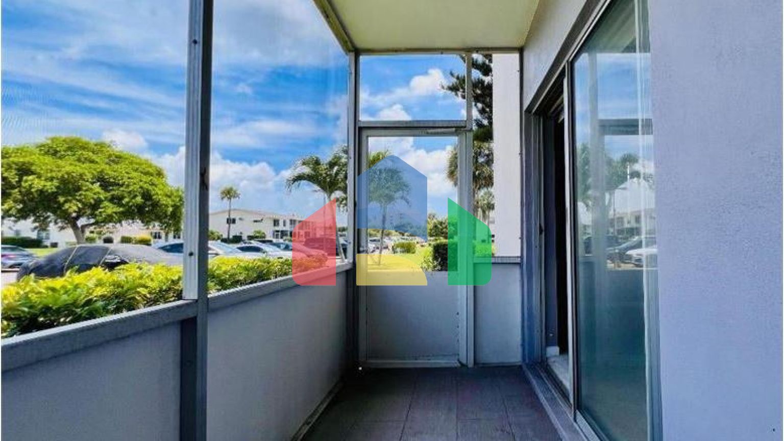 Residential - Condo/Apartment - West Palm Beach, Florida, United States - United States