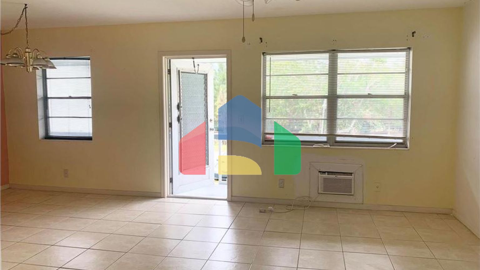 Residential - Condo/Apartment - West Palm Beach, Florida, United States - United States