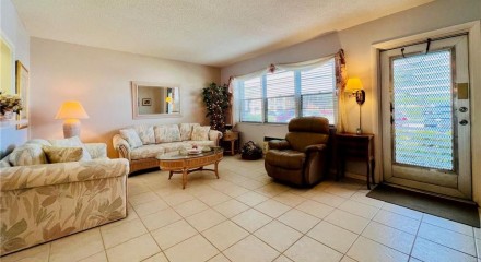 Residential - Condo/Apartment - West Palm Beach, Florida, United States - United States