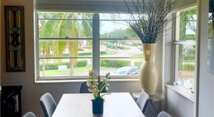 Residential - Condo/Apartment - West Palm Beach, Florida, United States - United States