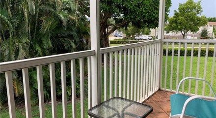 Residential - Condo/Apartment - West Palm Beach, Florida, United States - United States