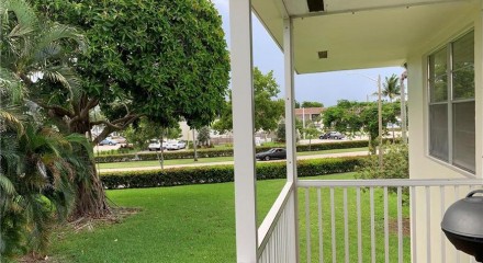 Residential - Condo/Apartment - West Palm Beach, Florida, United States - United States