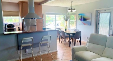 Residential - Condo/Apartment - West Palm Beach, Florida, United States - United States