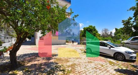 Великий пентхаус 4 + 1 площею 165 м2