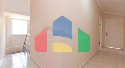 Великий пентхаус 4 + 1 площею 165 м2