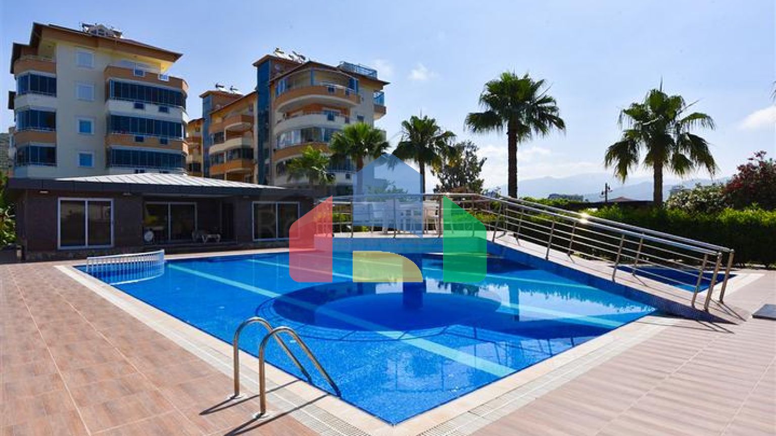 Квартира 2+1 на первой береговой линии в районе Демирташ