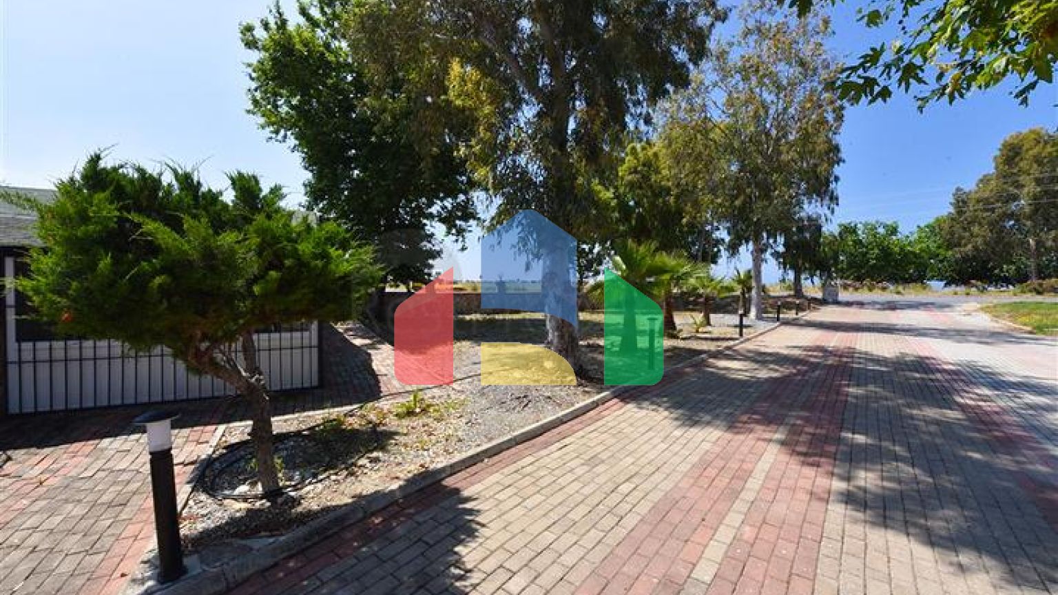 Квартира 2+1 на первой береговой линии в районе Демирташ