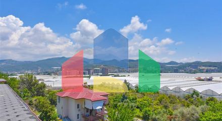 Великий пентхаус 4 + 1 з шикарними видами в районі Демірташ