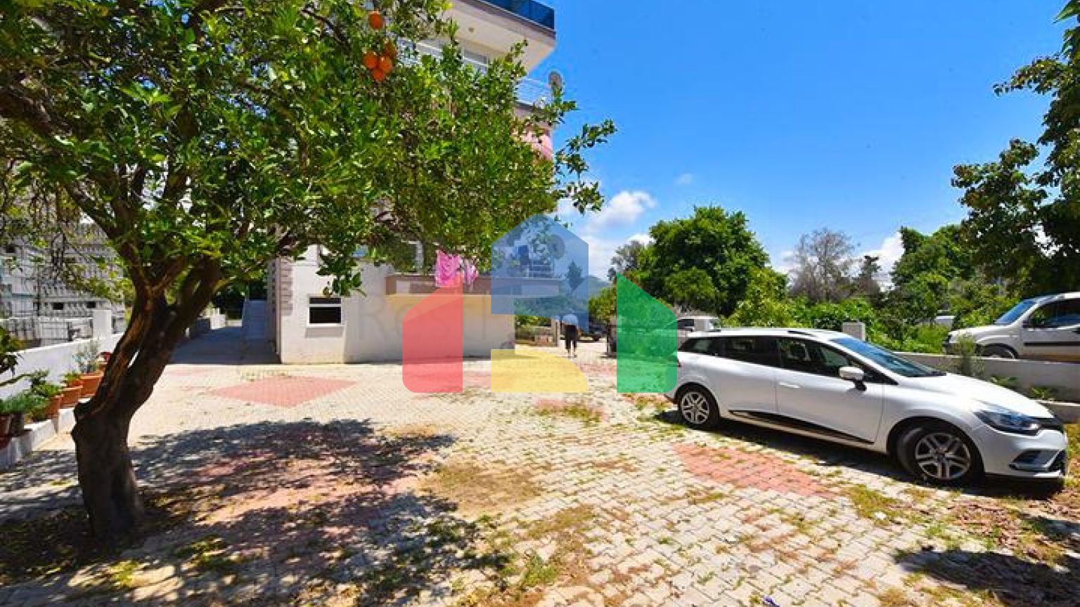 Великий пентхаус 4 + 1 з шикарними видами в районі Демірташ